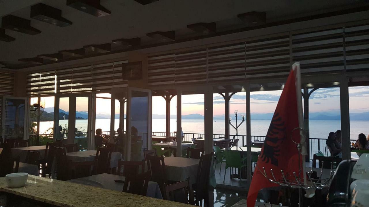 Rooms Lake View Balani Restaurant Shkodër Buitenkant foto